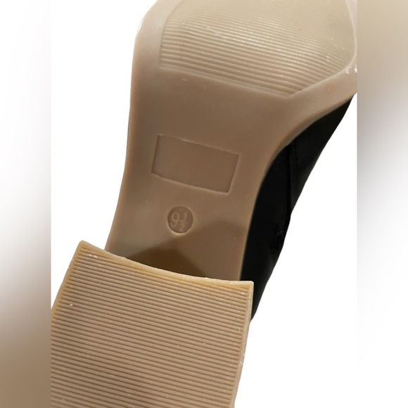 Black Ankle Boot Size 9.5 Wide With 2.5” Heel Booties NEW By Eloquii - Picture 5 of 7